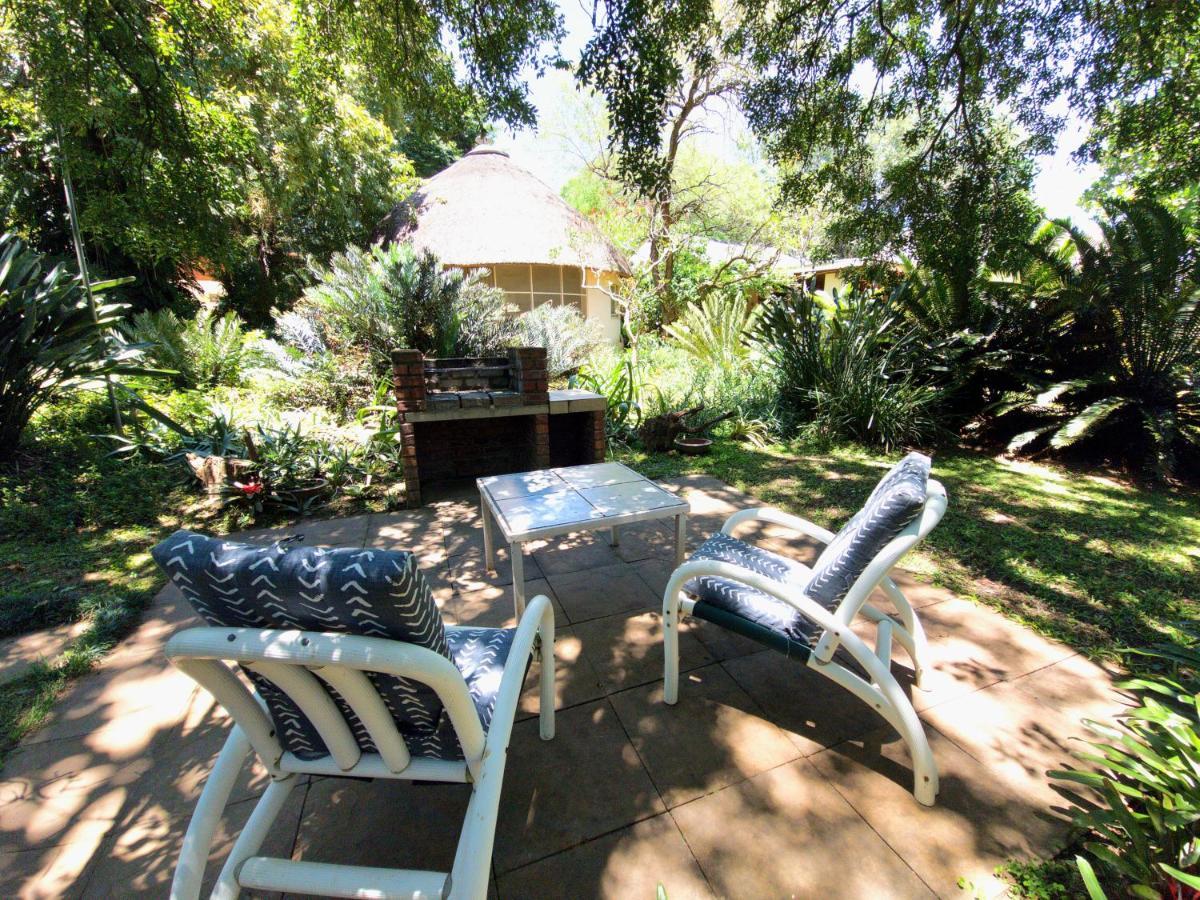 Kiaat Bungalows Hazyview Exterior photo