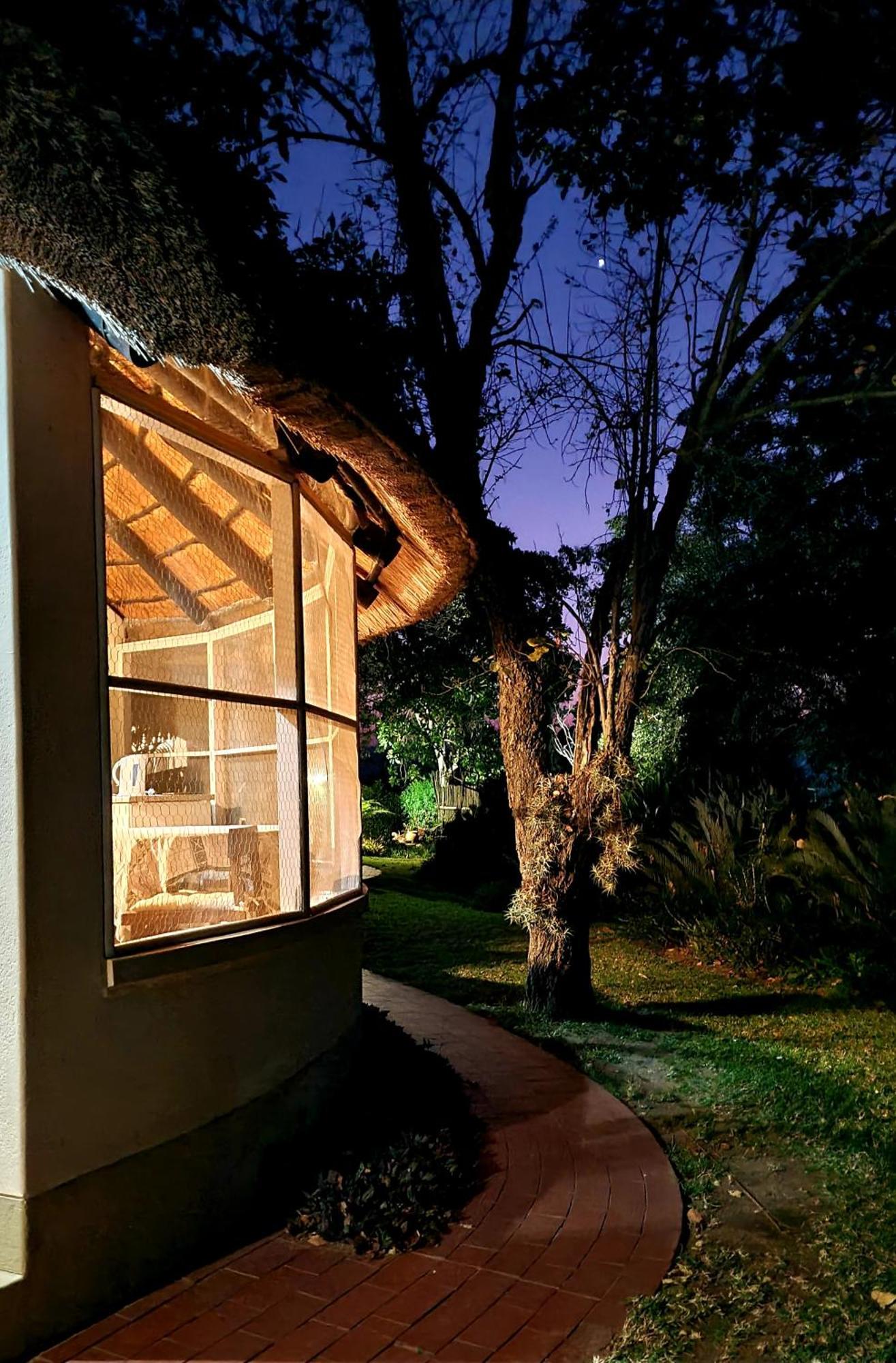 Kiaat Bungalows Hazyview Exterior photo