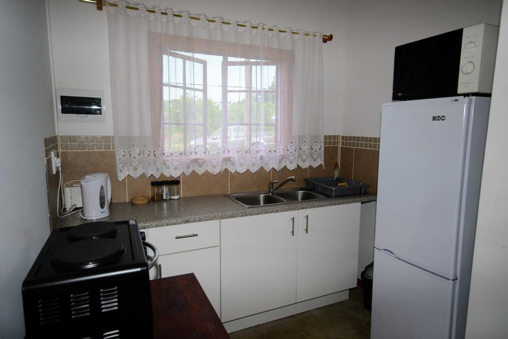 Kiaat Bungalows Hazyview Room photo